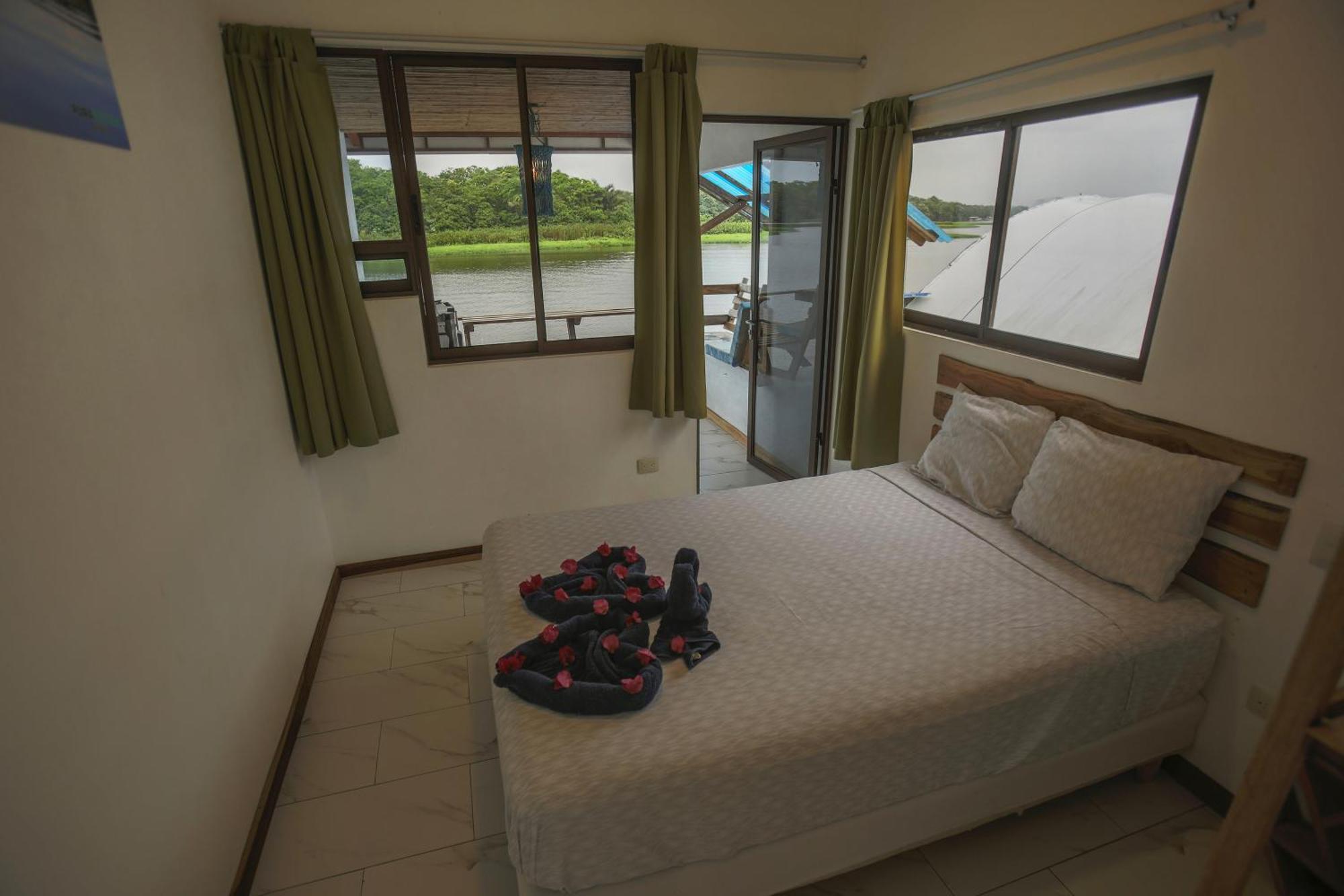 Hotel Pura Natura Riverside Tortuguero Kültér fotó